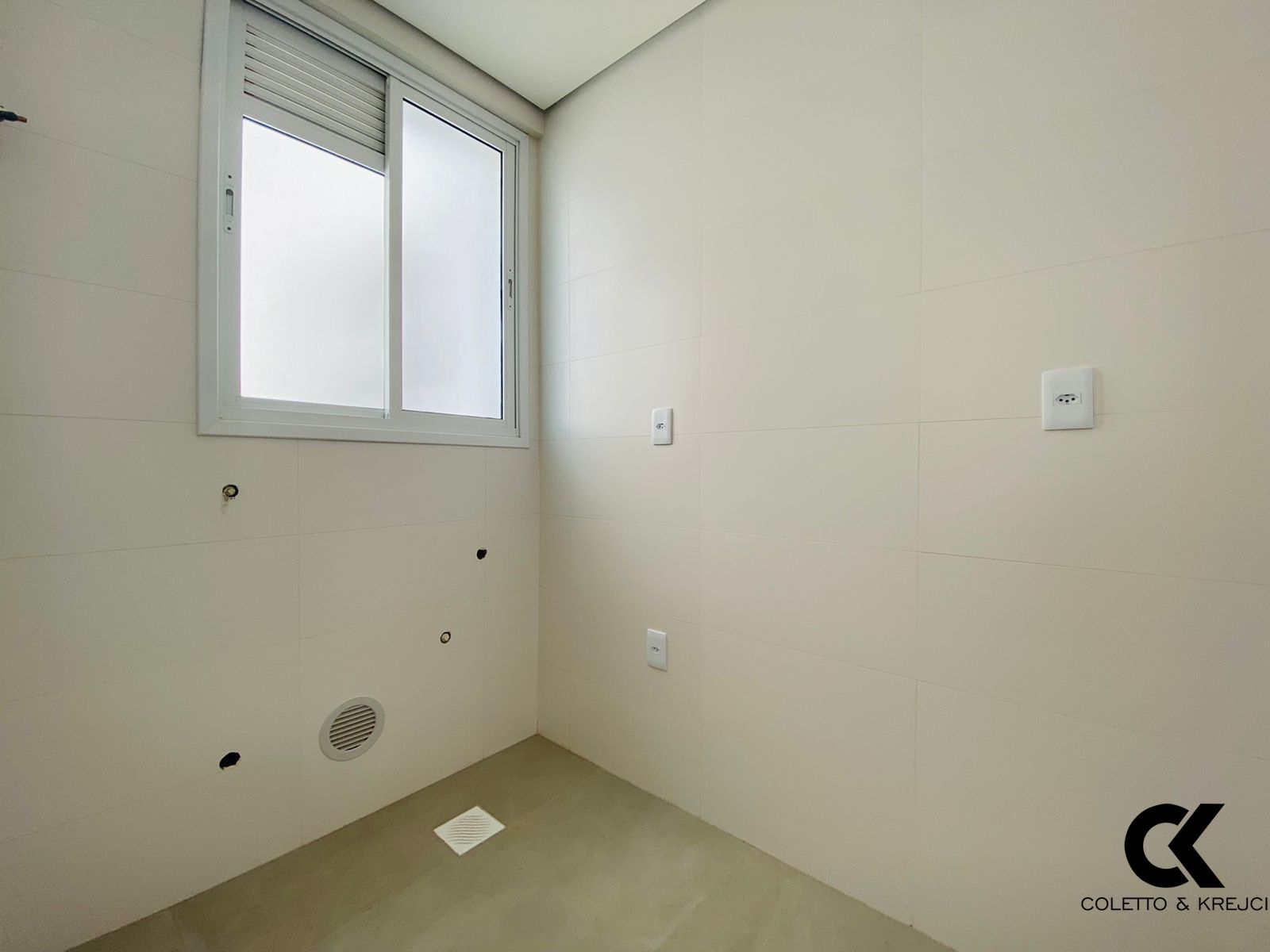 Apartamento à venda com 2 quartos, 94m² - Foto 6