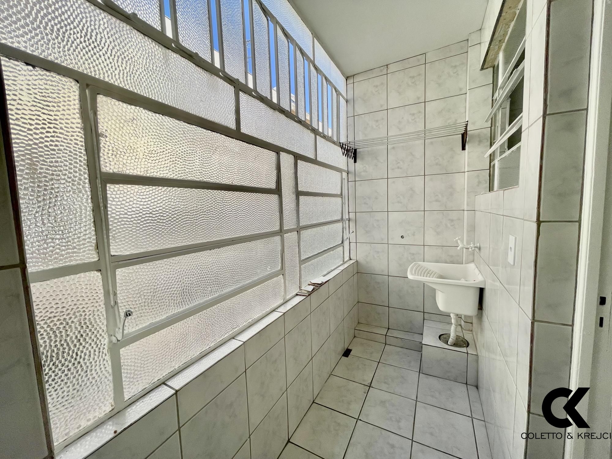 Apartamento para alugar com 2 quartos, 71m² - Foto 12