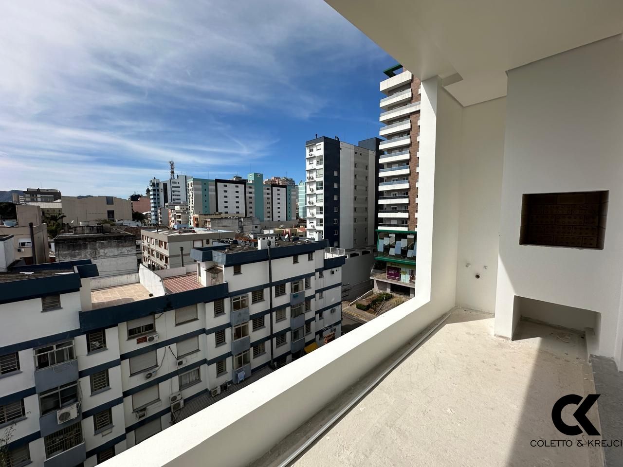 Apartamento à venda com 2 quartos, 82m² - Foto 5