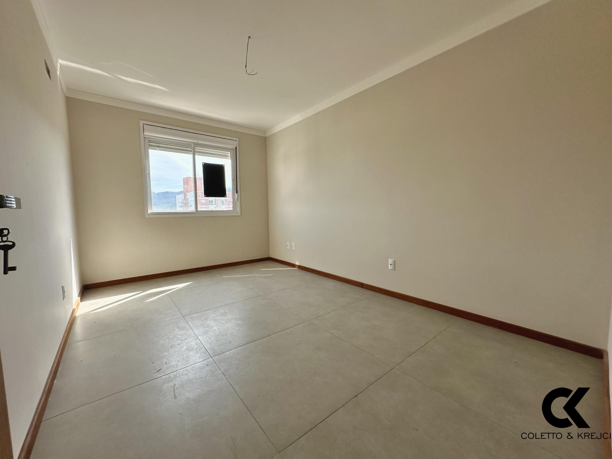 Apartamento à venda com 1 quarto, 37m² - Foto 5