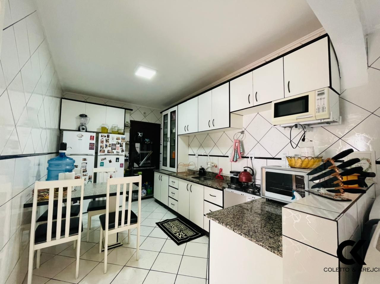 Apartamento à venda com 3 quartos, 106m² - Foto 6