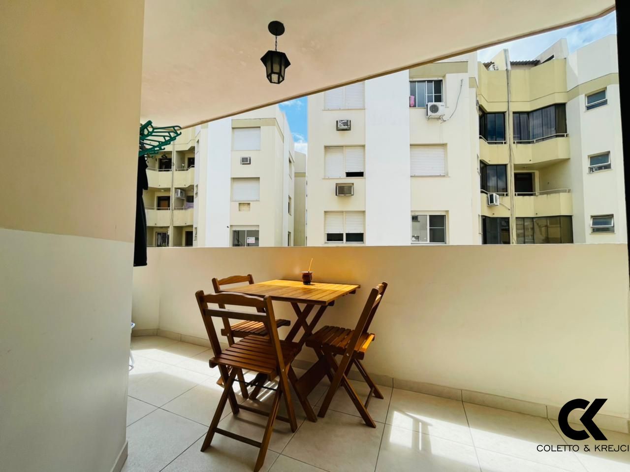 Apartamento à venda com 3 quartos, 106m² - Foto 4