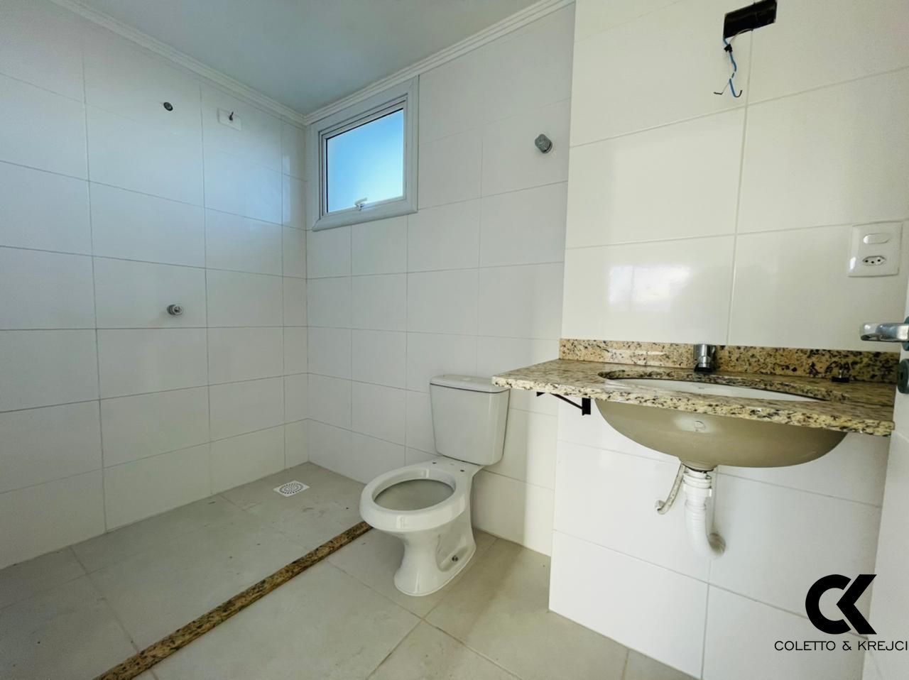 Apartamento à venda com 2 quartos, 83m² - Foto 7