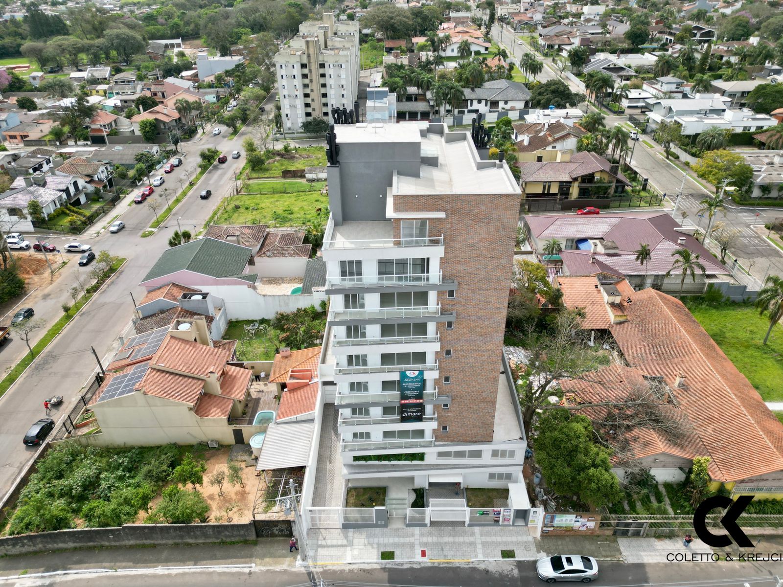 Cobertura, 3 quartos, 233 m² - Foto 1