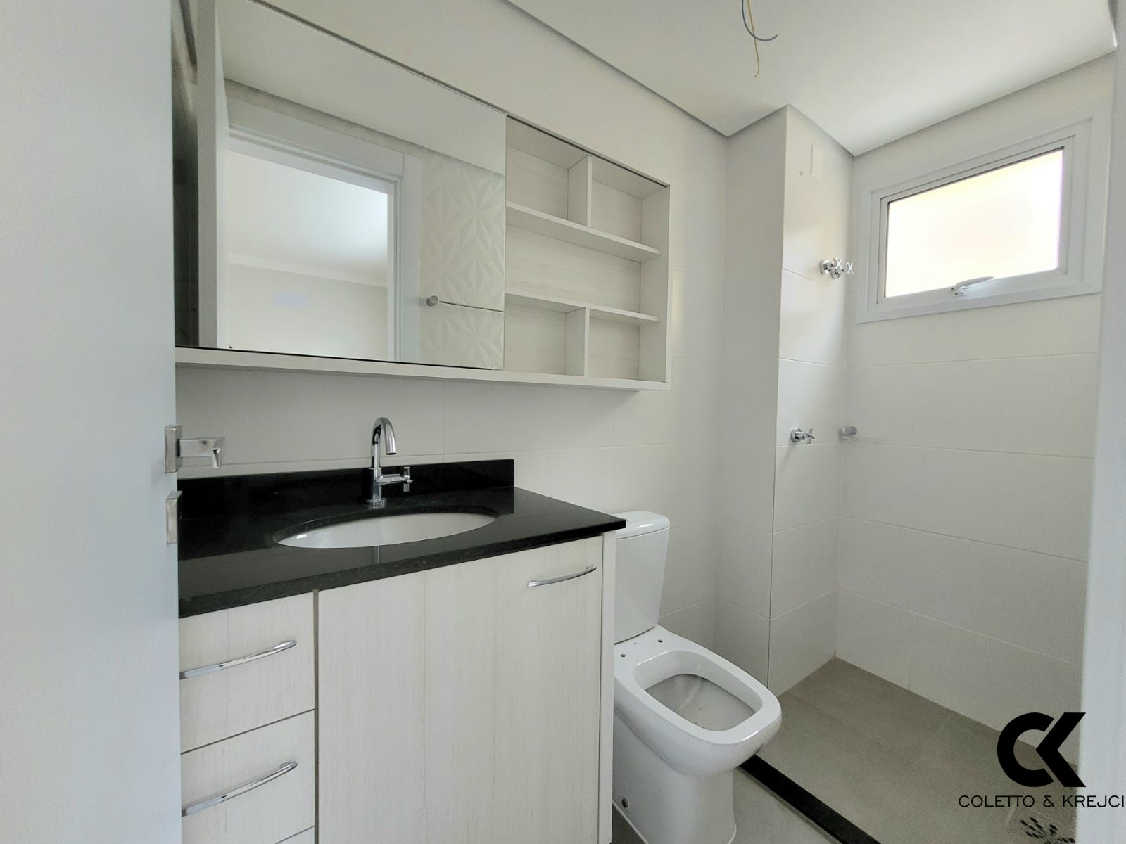 Apartamento à venda com 2 quartos, 69m² - Foto 17