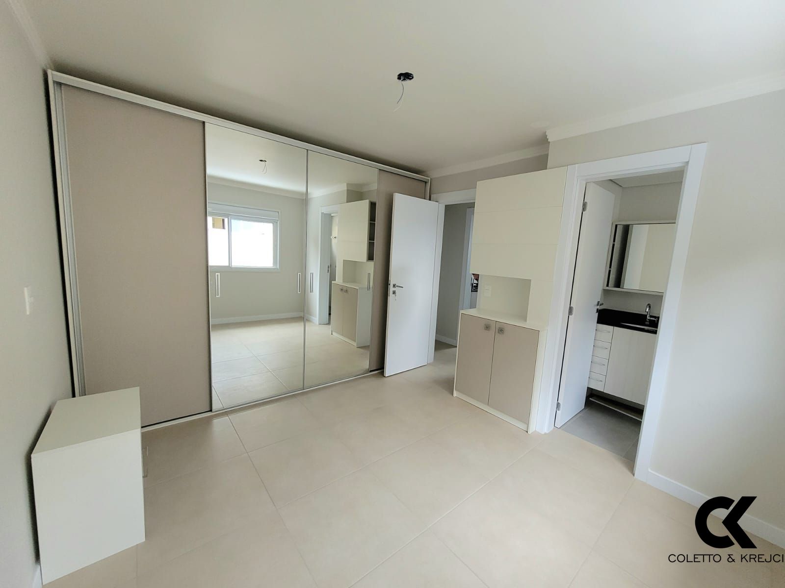 Apartamento à venda com 2 quartos, 69m² - Foto 16