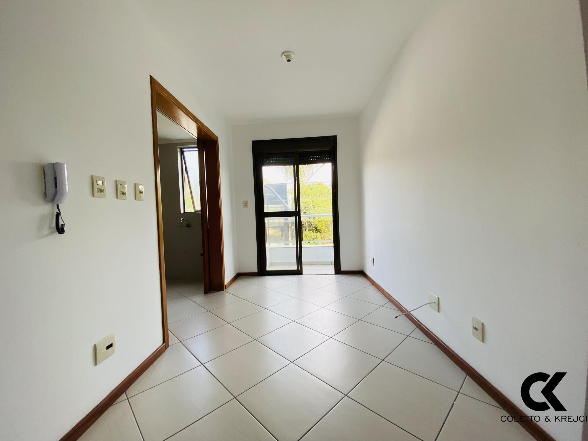 Apartamento à venda com 2 quartos, 53m² - Foto 2