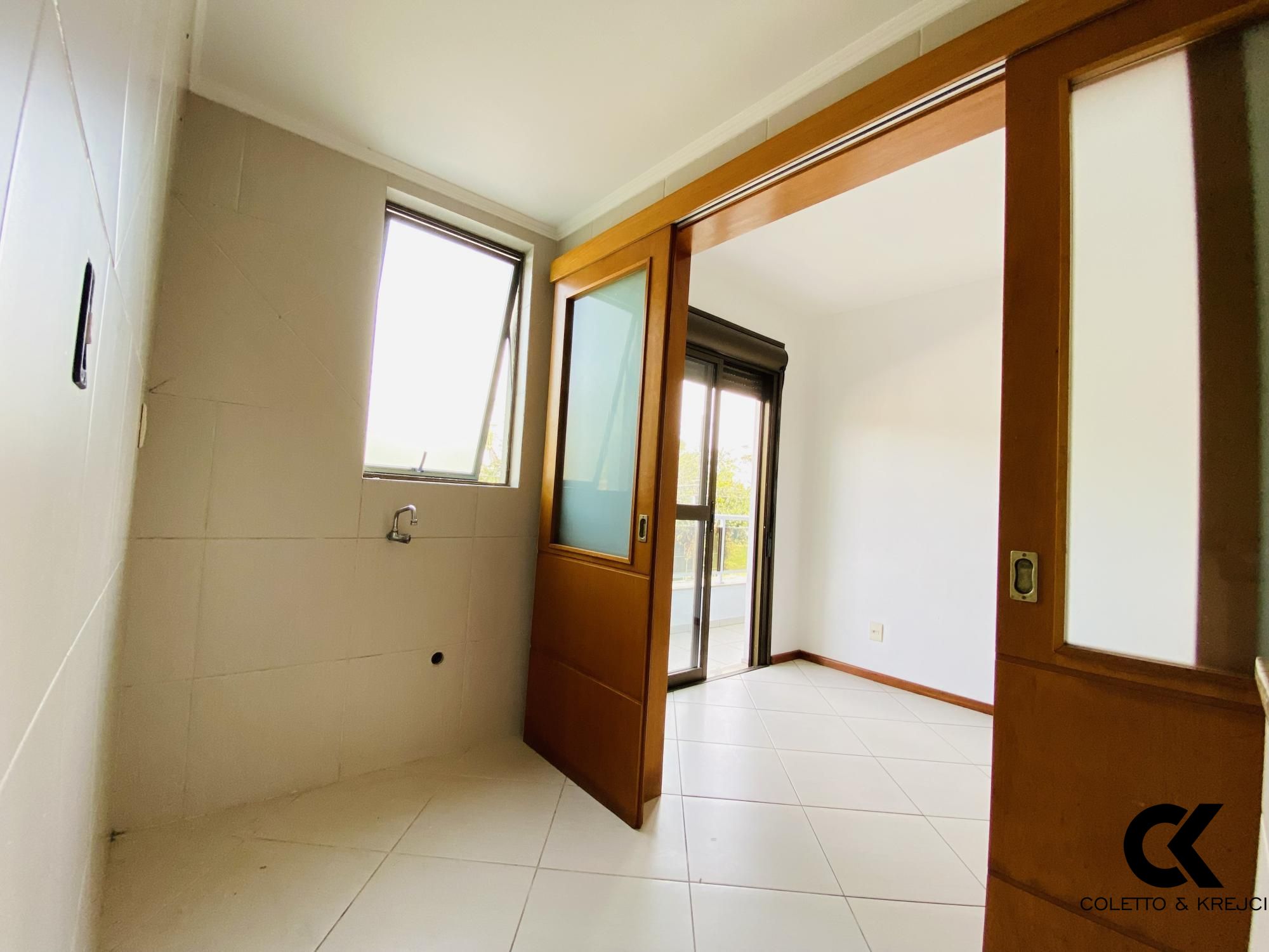 Apartamento à venda com 2 quartos, 53m² - Foto 5