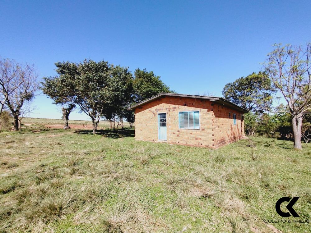 Chácara, 3 quartos, 1 m² - Foto 1