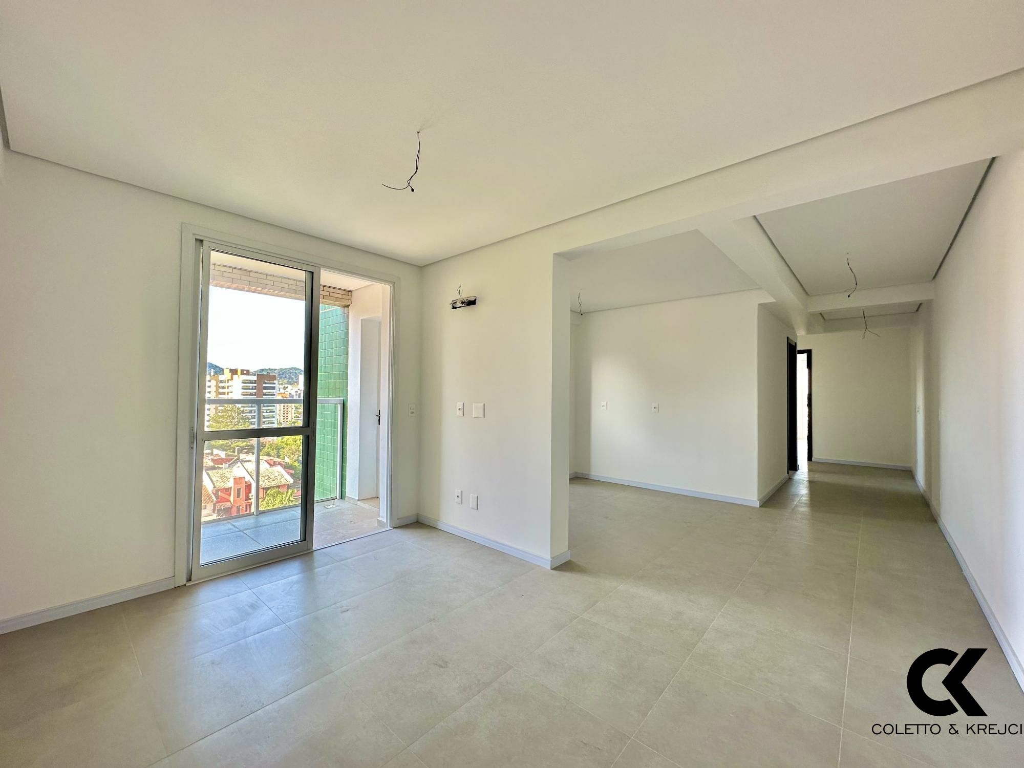 Apartamento à venda com 3 quartos, 100m² - Foto 4