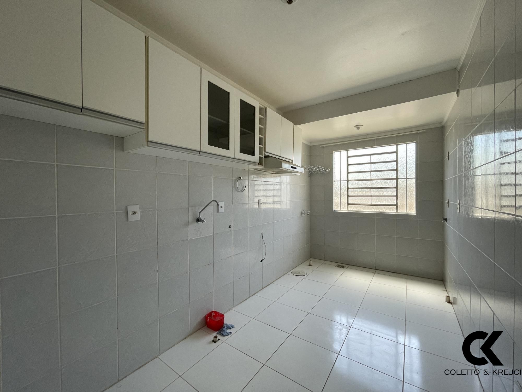 Apartamento à venda com 2 quartos, 51m² - Foto 4