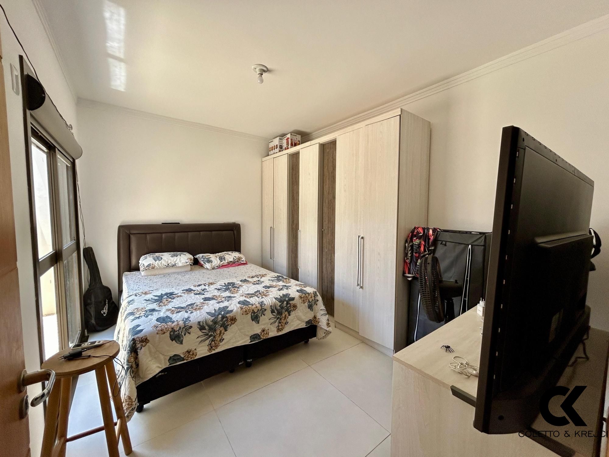 Casa à venda com 3 quartos, 201m² - Foto 27