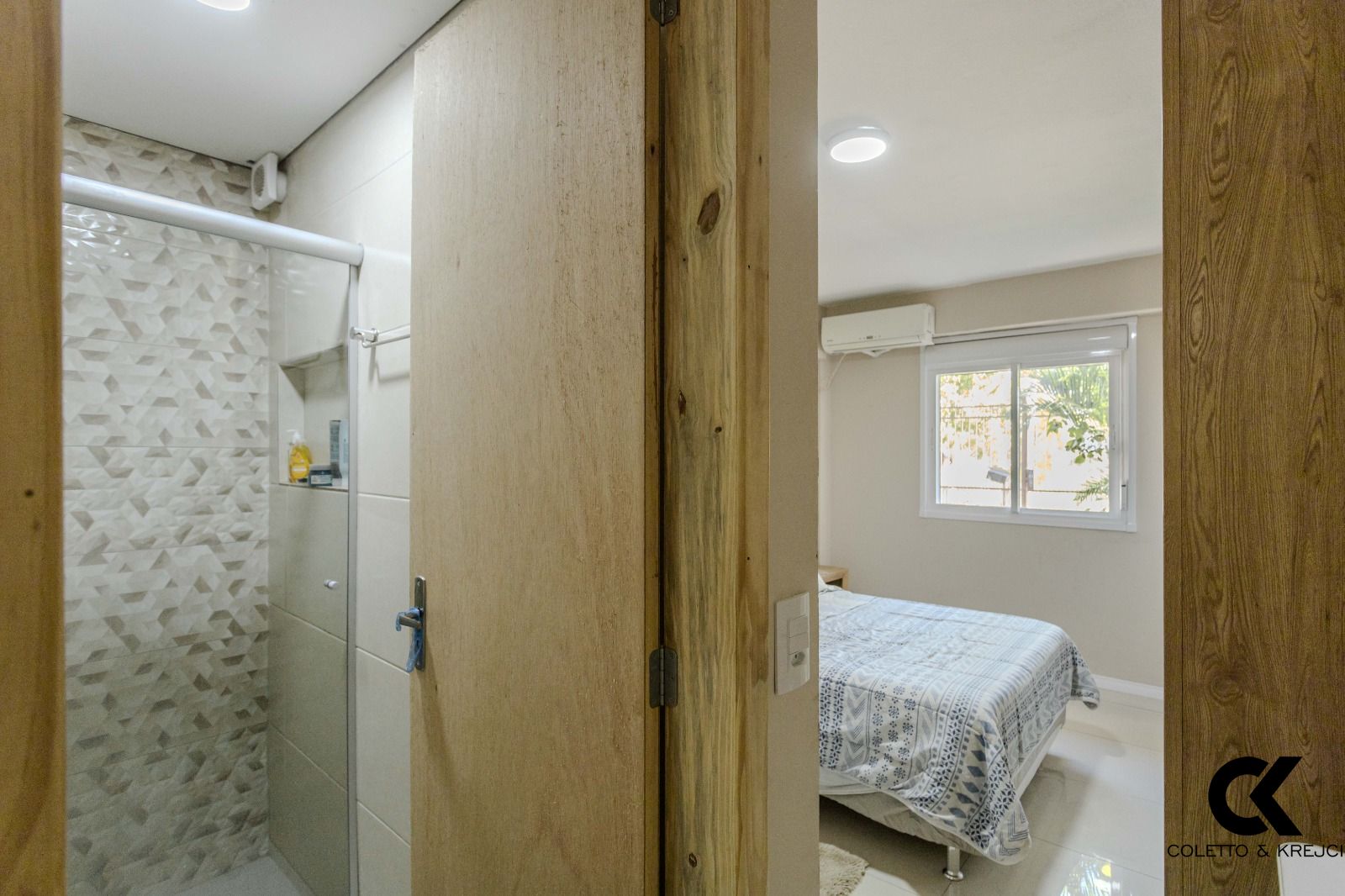 Casa, 4 quartos, 230 m² - Foto 11