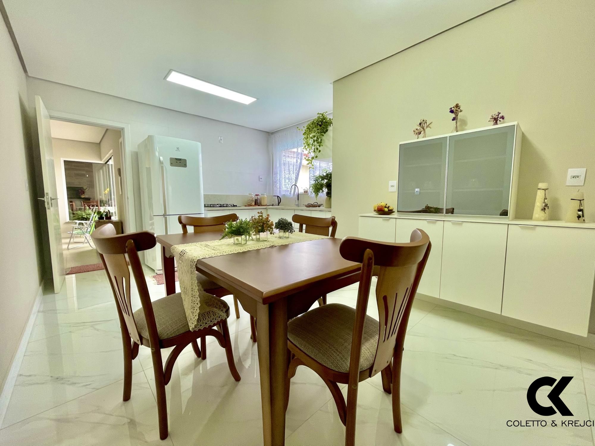 Casa, 4 quartos, 110 m² - Foto 4