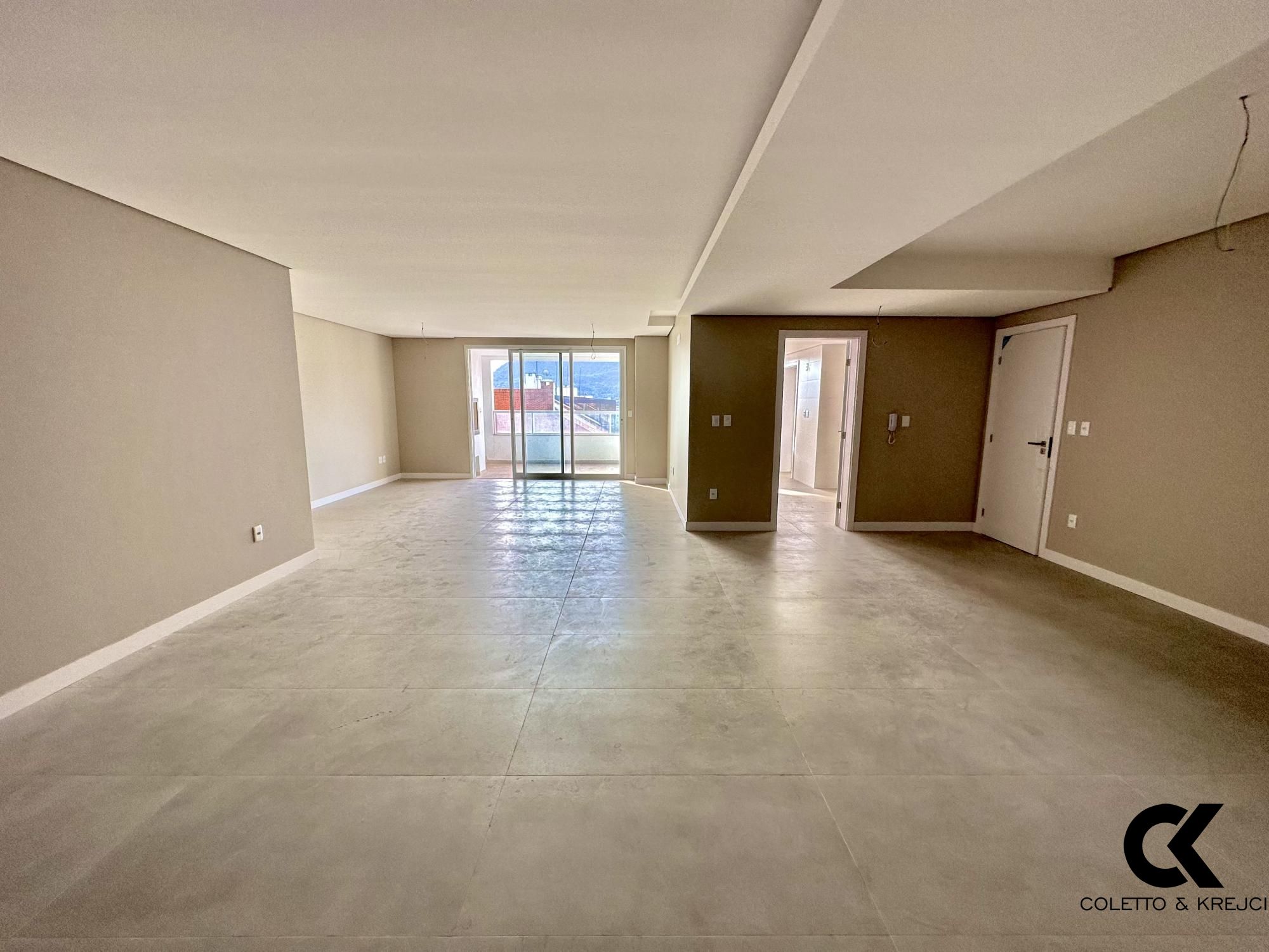 Apartamento, 3 quartos, 193 m² - Foto 1