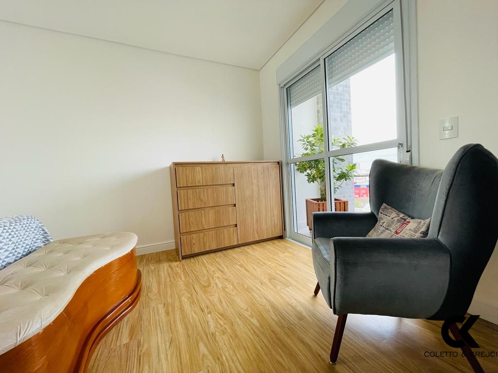 Apartamento à venda com 3 quartos, 131m² - Foto 10