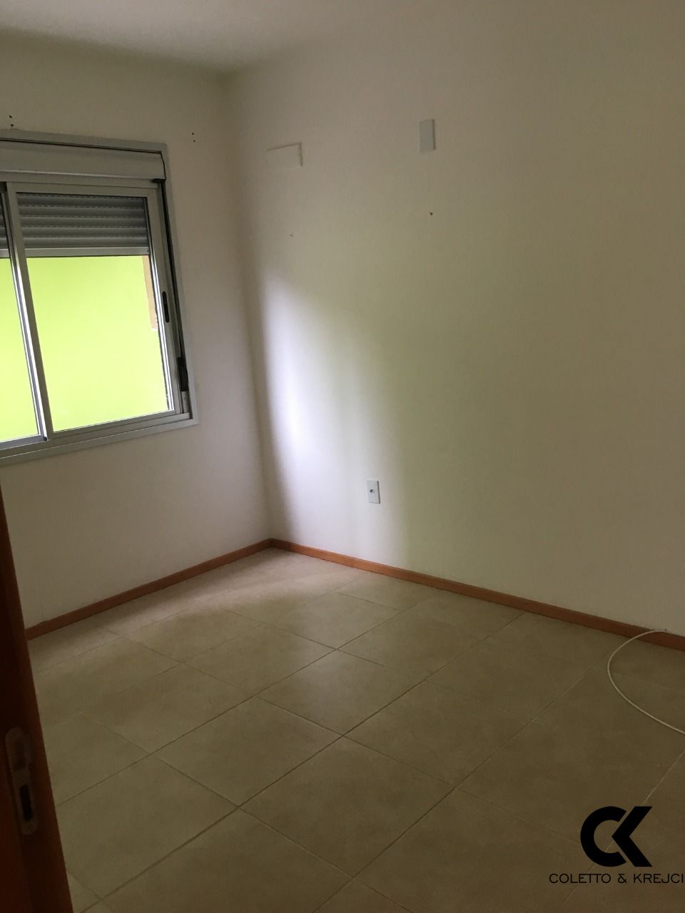 Apartamento à venda com 2 quartos, 81m² - Foto 3