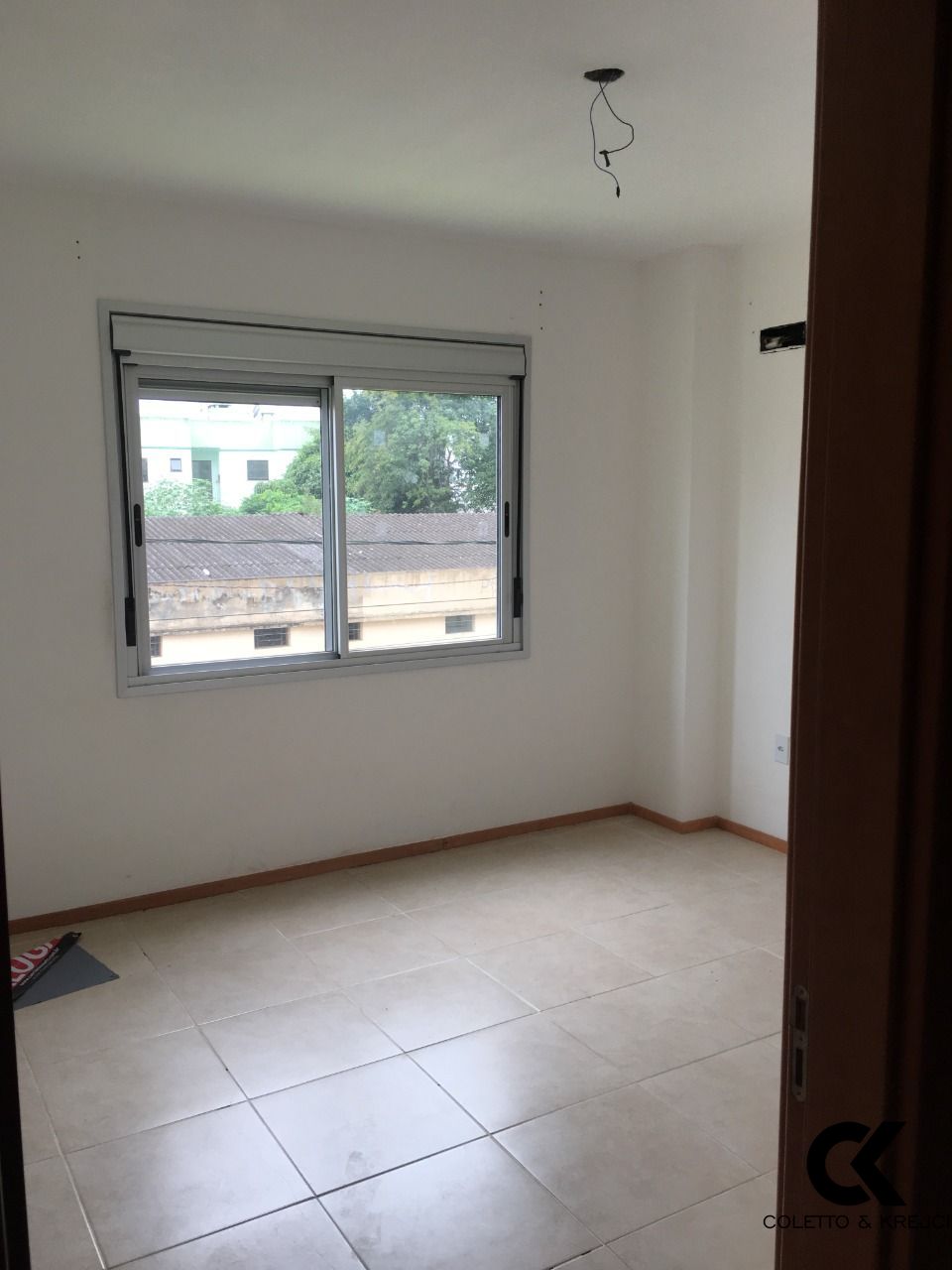 Apartamento à venda com 2 quartos, 81m² - Foto 4