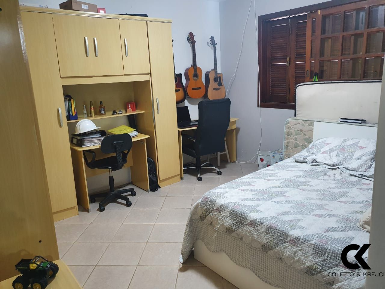 Casa à venda com 3 quartos, 175m² - Foto 7