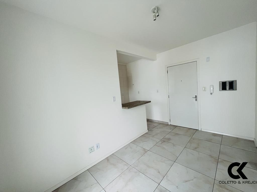 Apartamento à venda com 1 quarto, 38m² - Foto 7