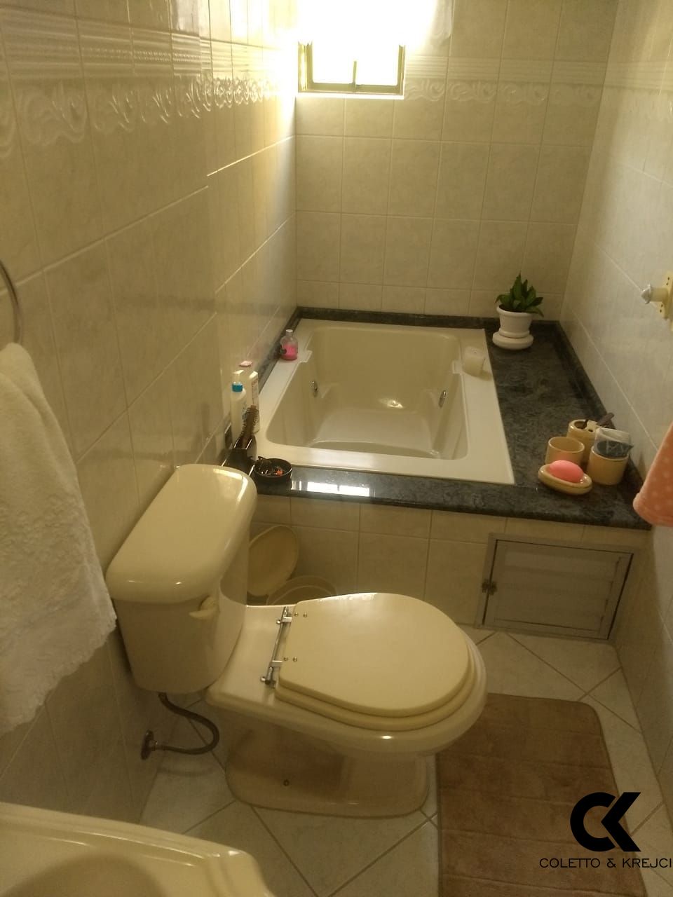 Apartamento à venda com 4 quartos, 175m² - Foto 18