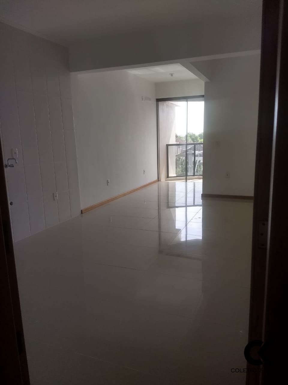 Kitnet e Studio à venda, 32m² - Foto 3