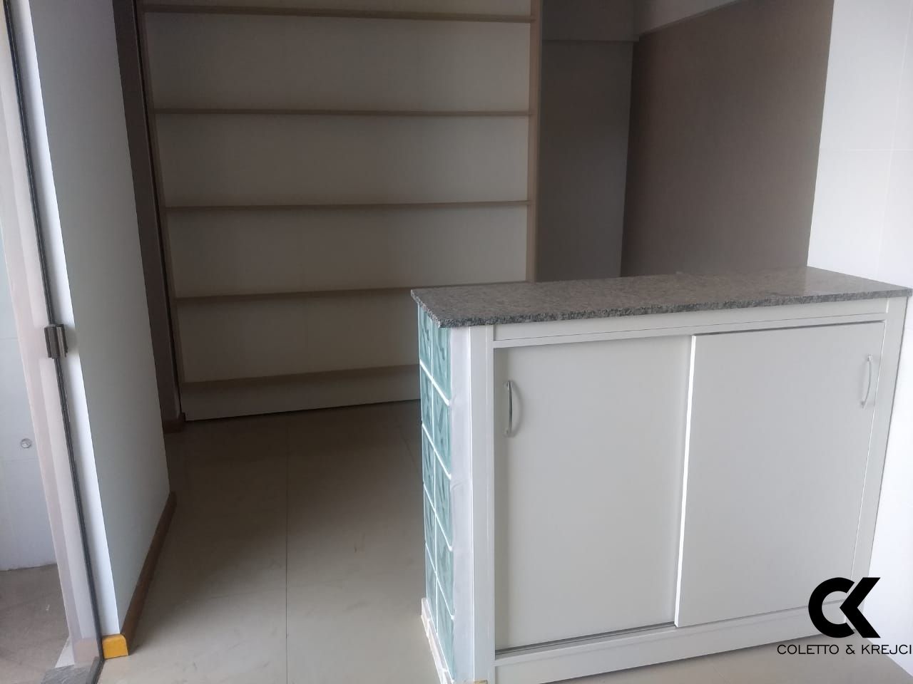 Apartamento à venda com 1 quarto, 31m² - Foto 12