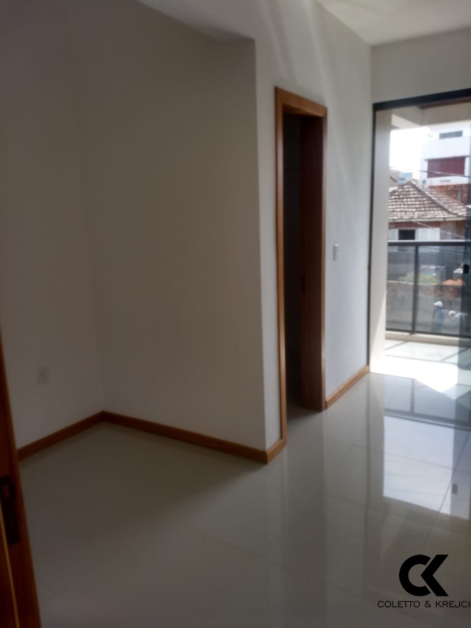 Apartamento à venda com 1 quarto, 43m² - Foto 3