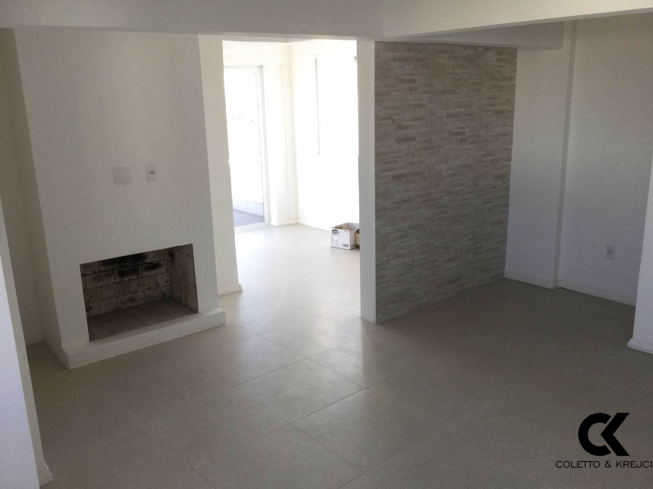 Cobertura à venda com 3 quartos, 201m² - Foto 3