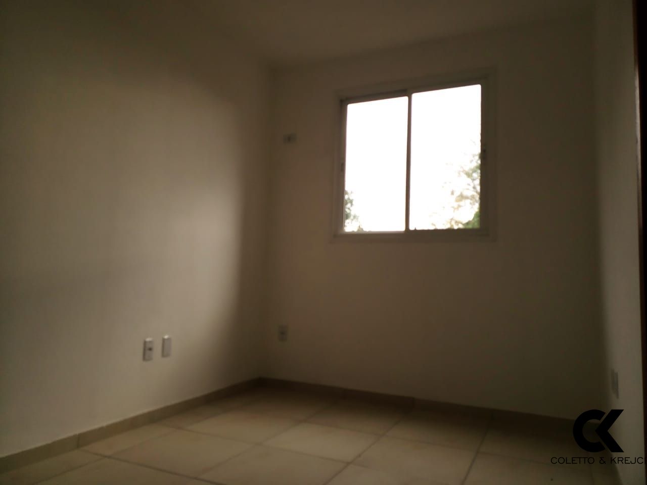 Apartamento à venda com 1 quarto, 37m² - Foto 4