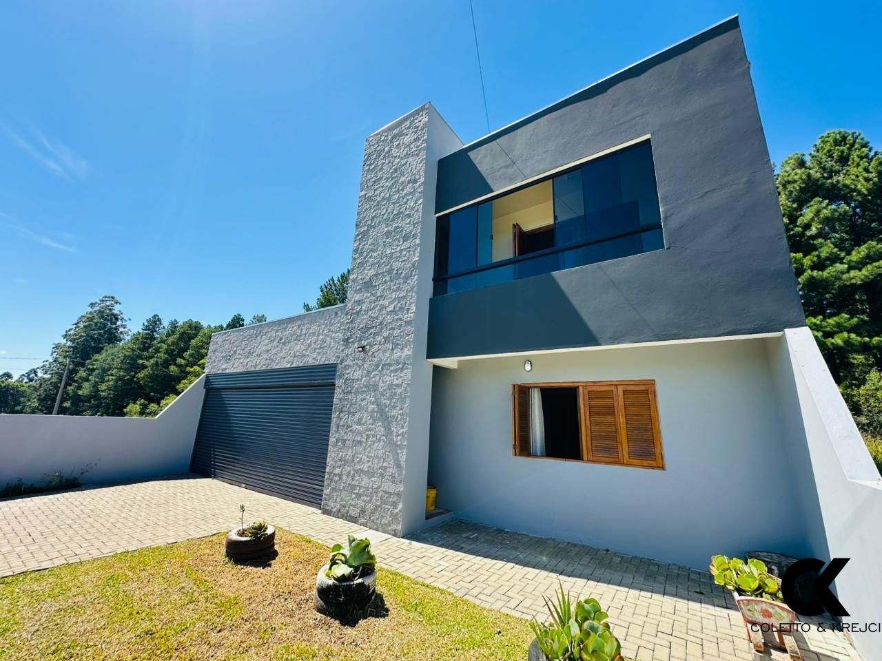 Casa, 3 quartos, 172 m² - Foto 1