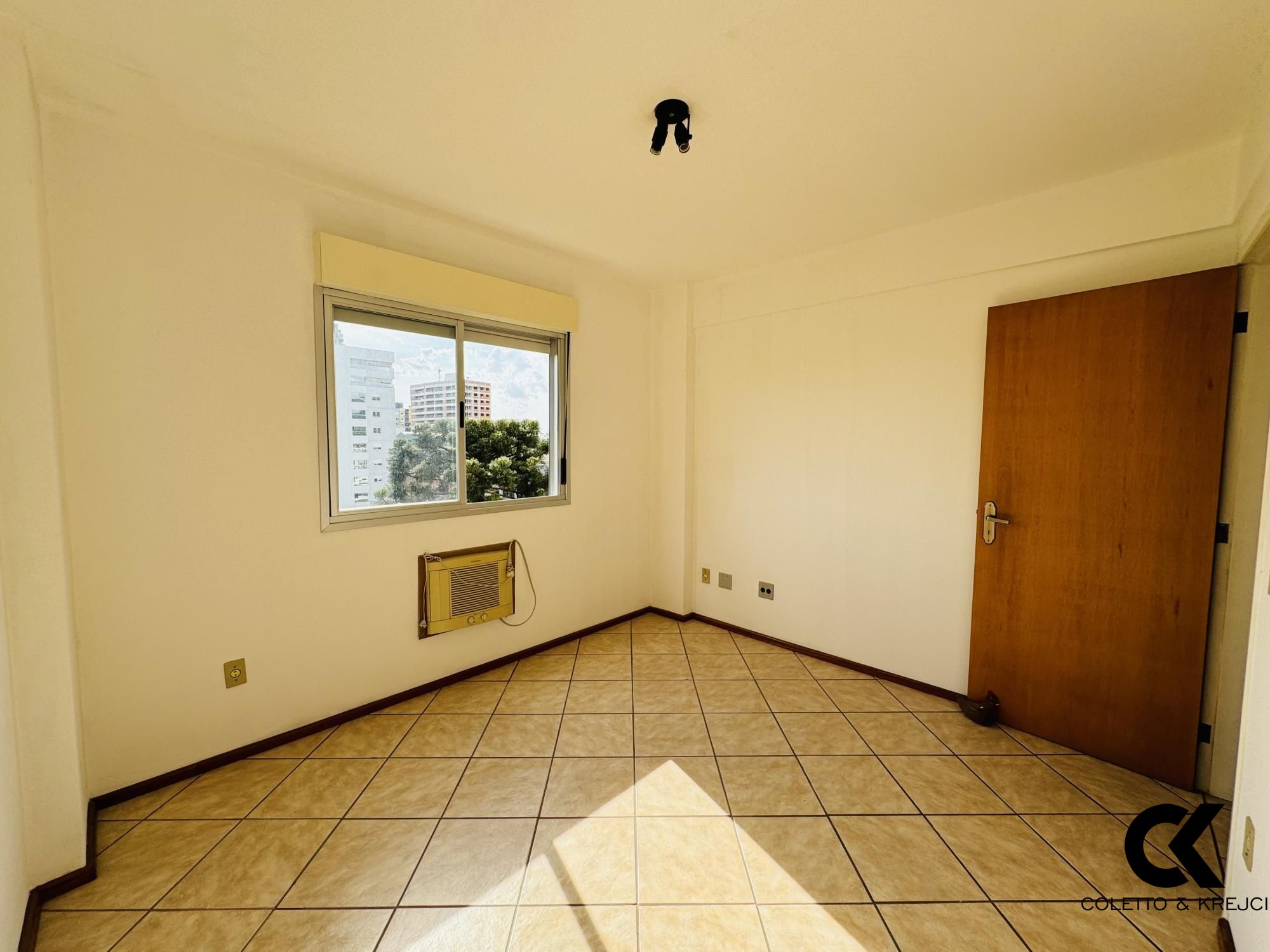 Apartamento à venda com 3 quartos, 82m² - Foto 8