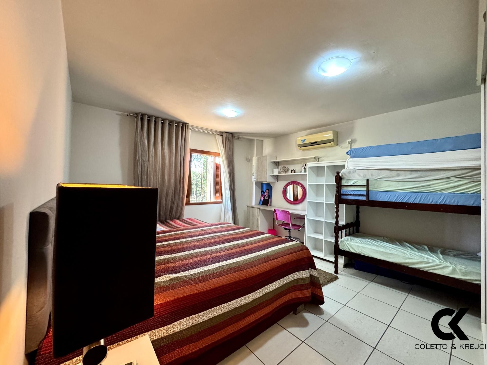 Chácara à venda com 2 quartos, 200m² - Foto 29