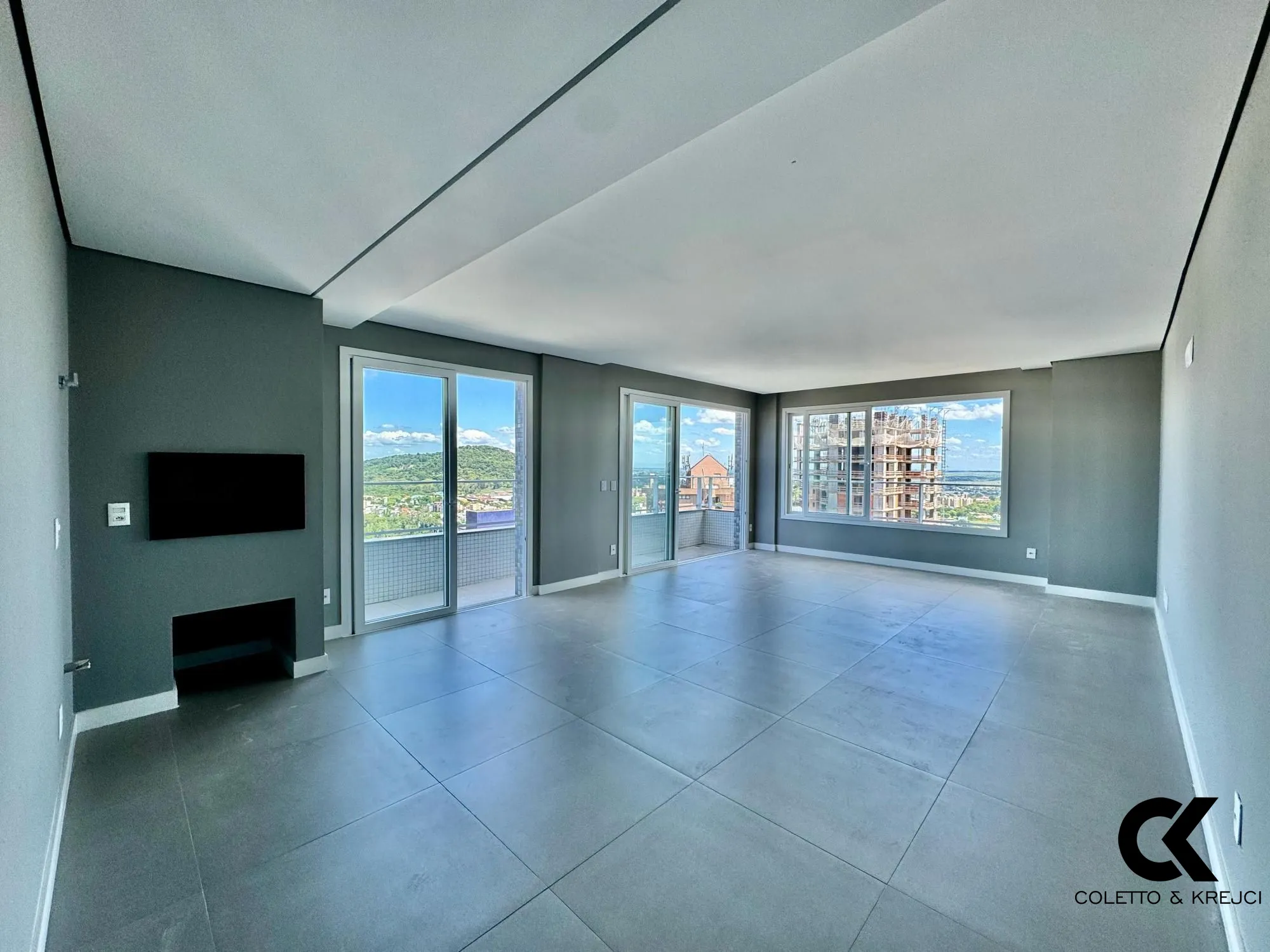 Apartamento, 3 quartos, 154 m² - Foto 1