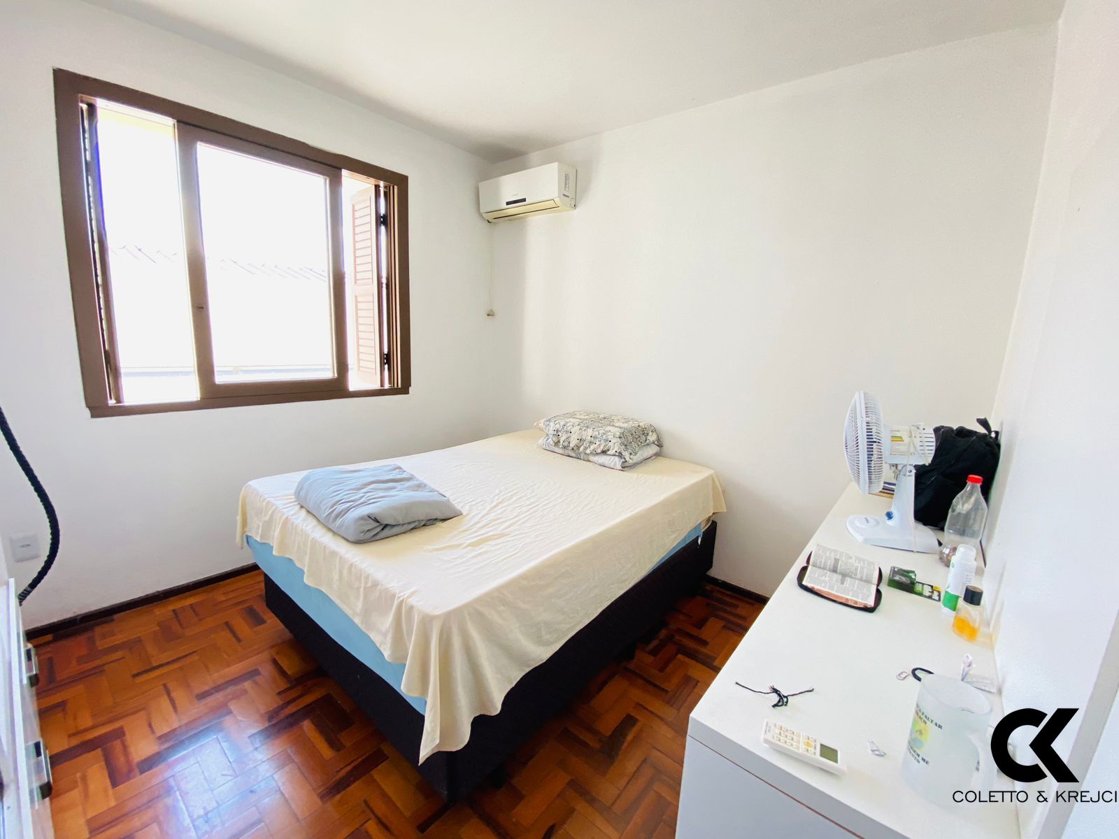Casa à venda com 4 quartos, 226m² - Foto 12