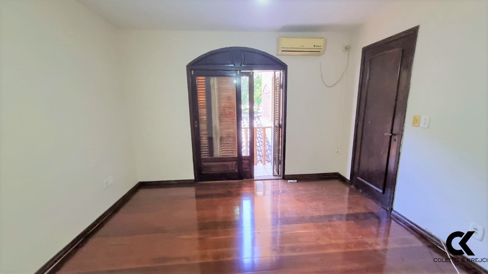 Casa, 5 quartos, 267 m² - Foto 14