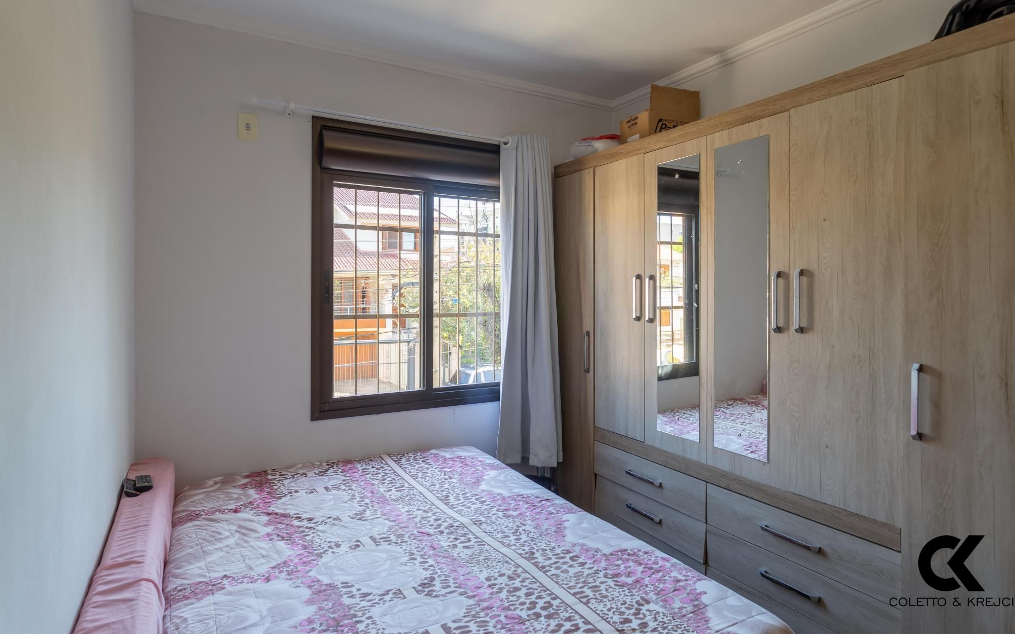 Apartamento à venda com 2 quartos, 63m² - Foto 8