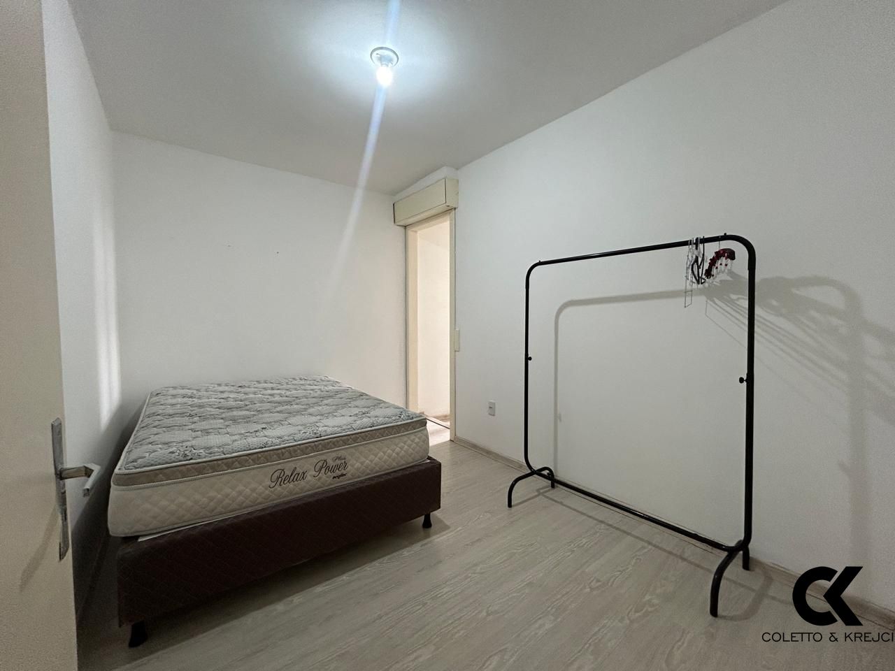 Apartamento à venda com 2 quartos, 72m² - Foto 15