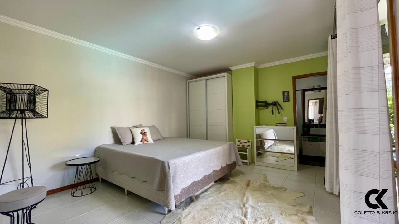 Casa, 4 quartos, 329 m² - Foto 23