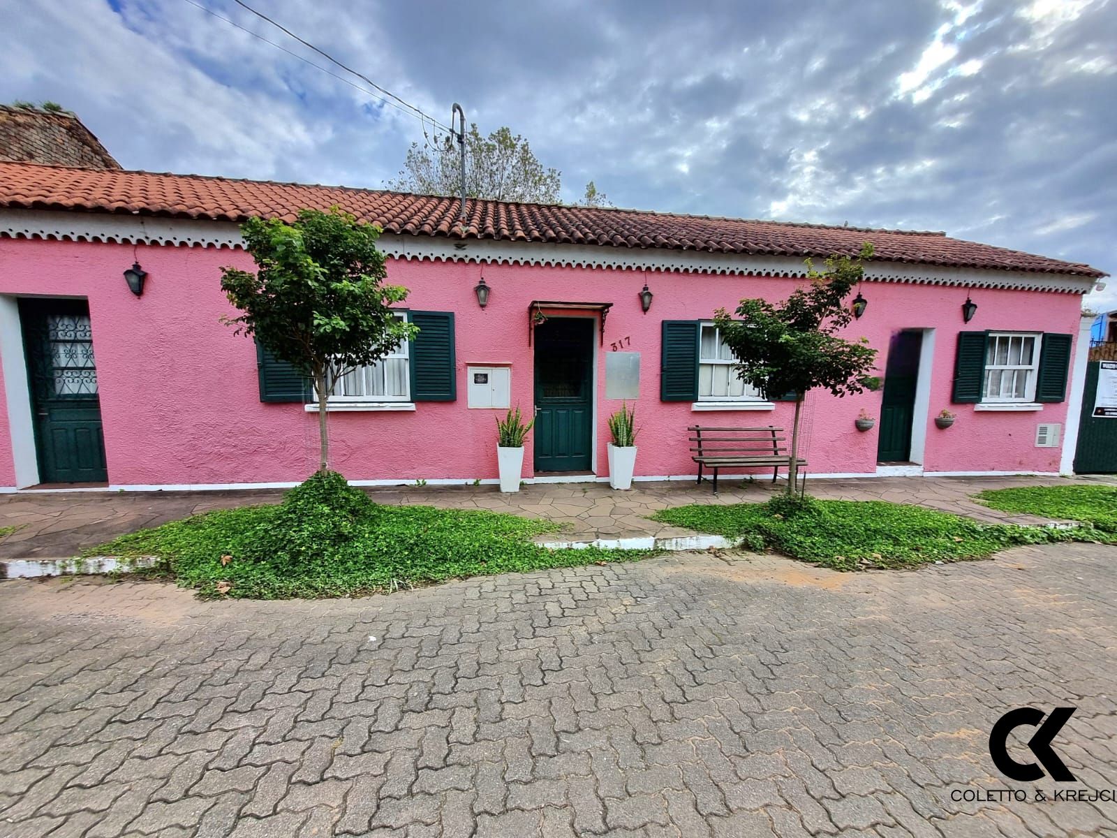 Casa à venda com 3 quartos, 126m² - Foto 13