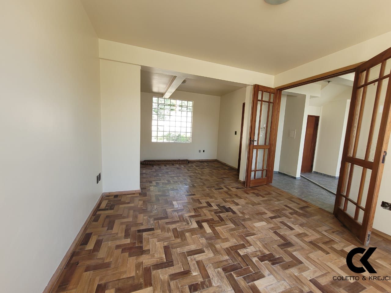 Casa à venda com 3 quartos, 630m² - Foto 8