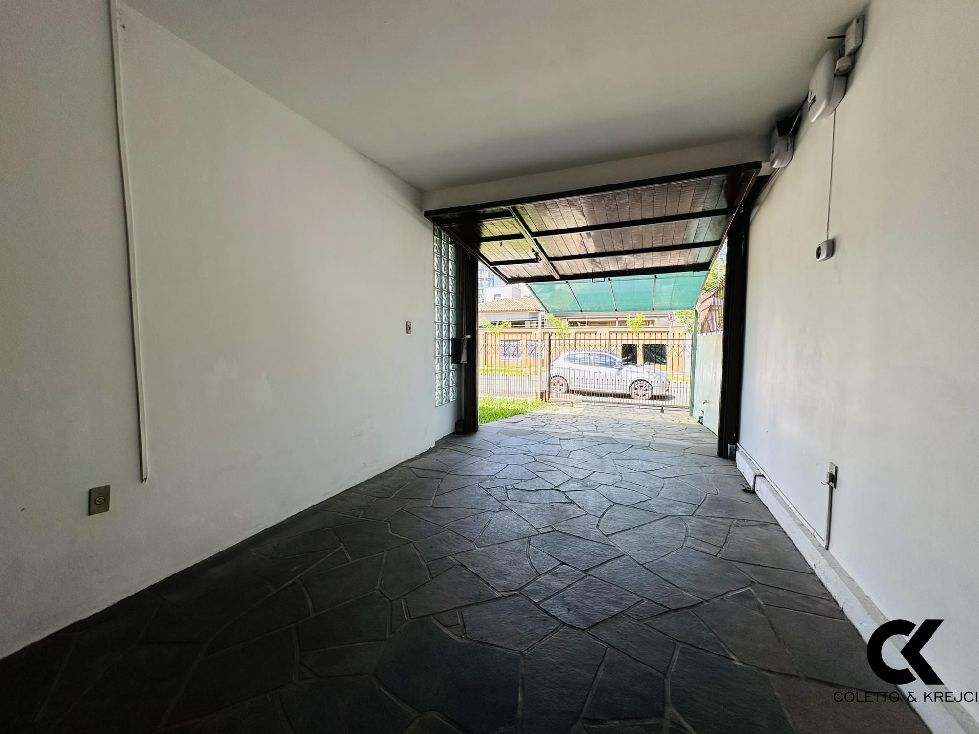 Casa à venda com 3 quartos, 180m² - Foto 10