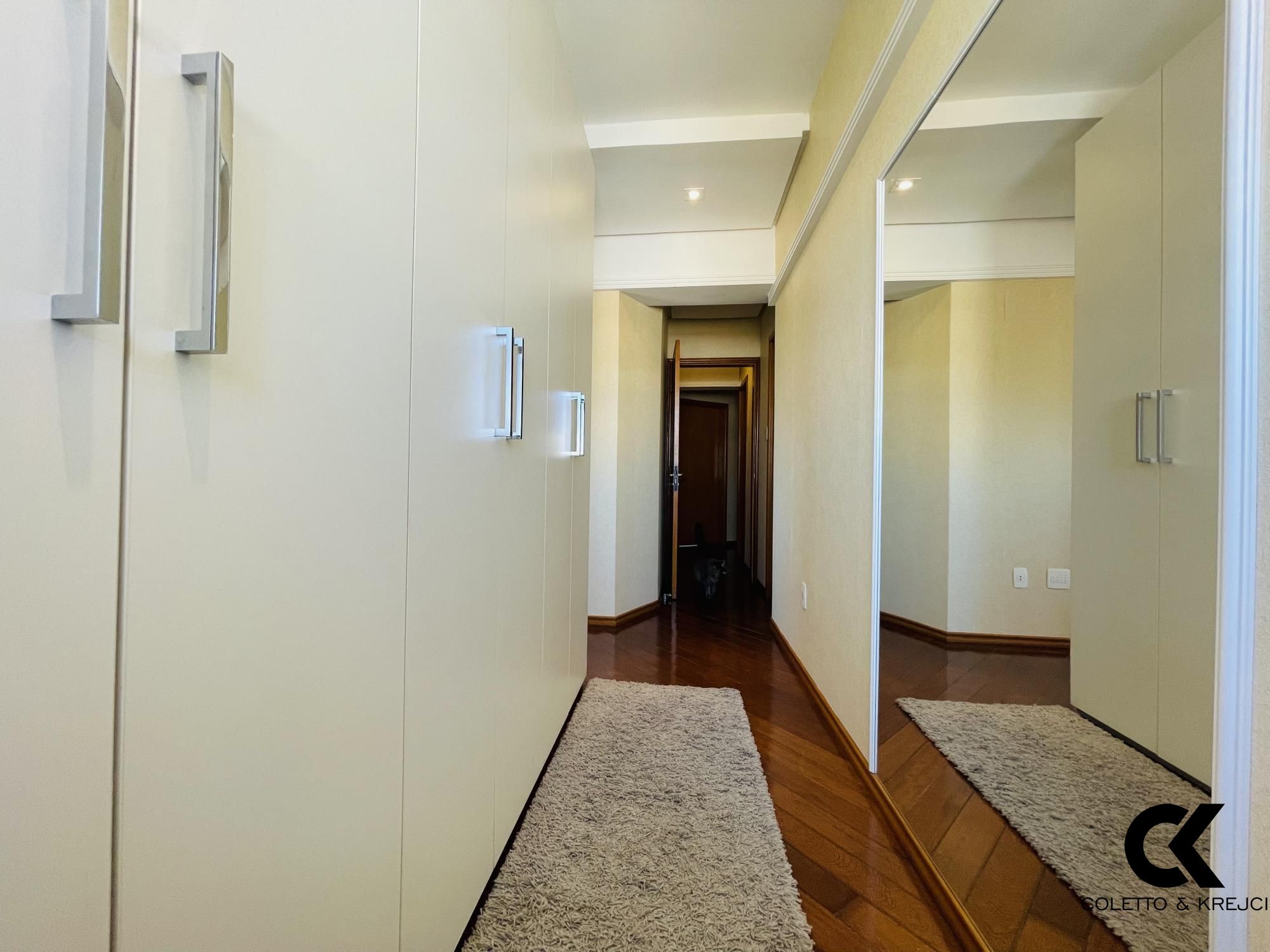 Cobertura à venda com 3 quartos, 230m² - Foto 15