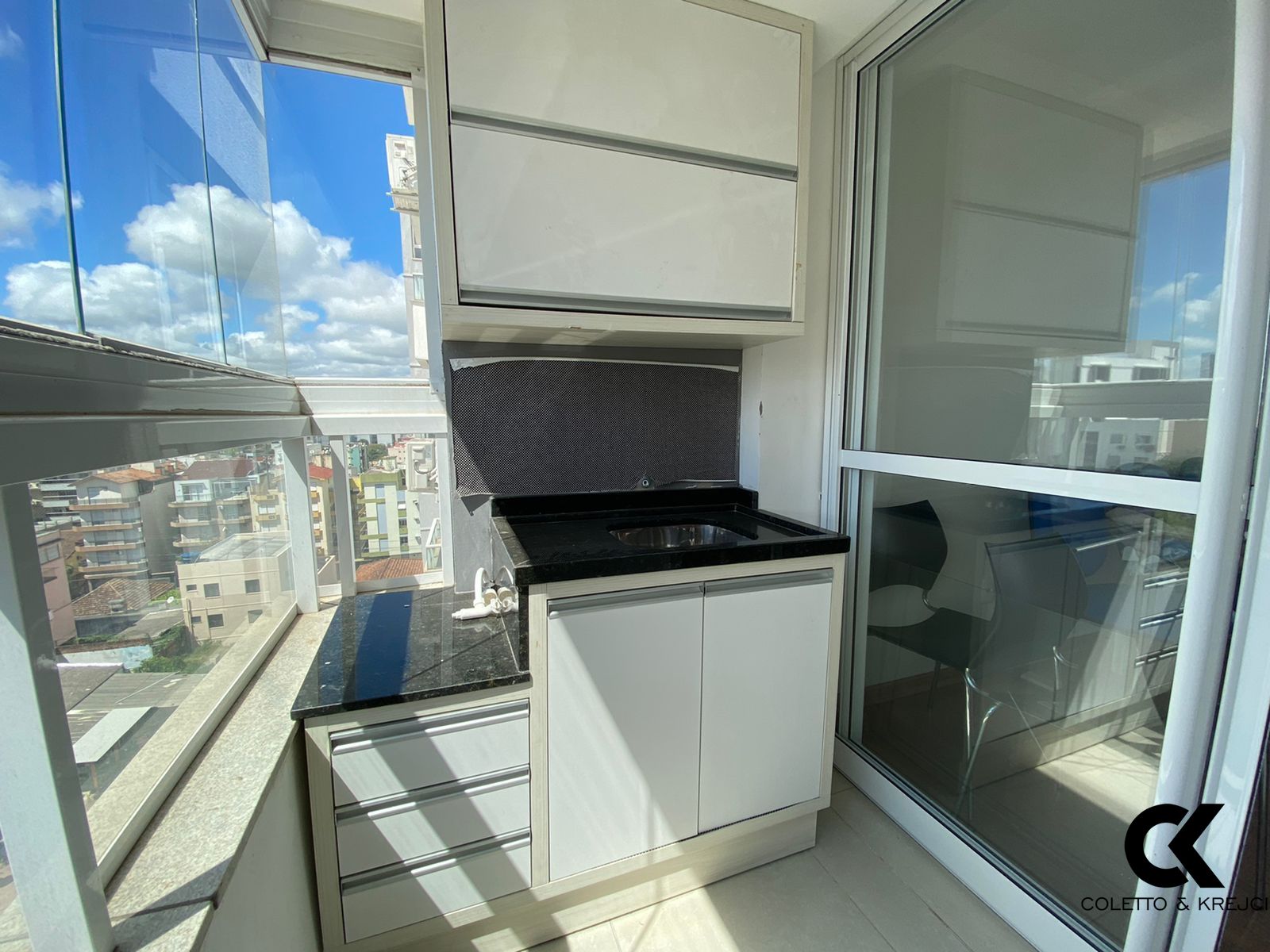 Apartamento à venda com 3 quartos, 108m² - Foto 5