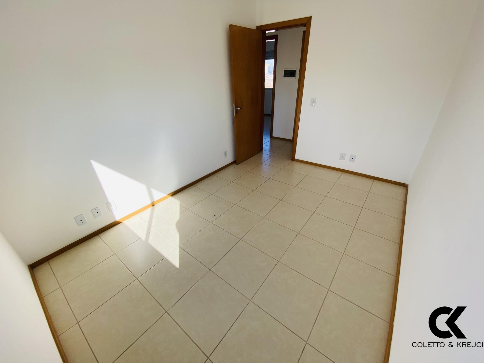 Apartamento à venda com 3 quartos, 87m² - Foto 14