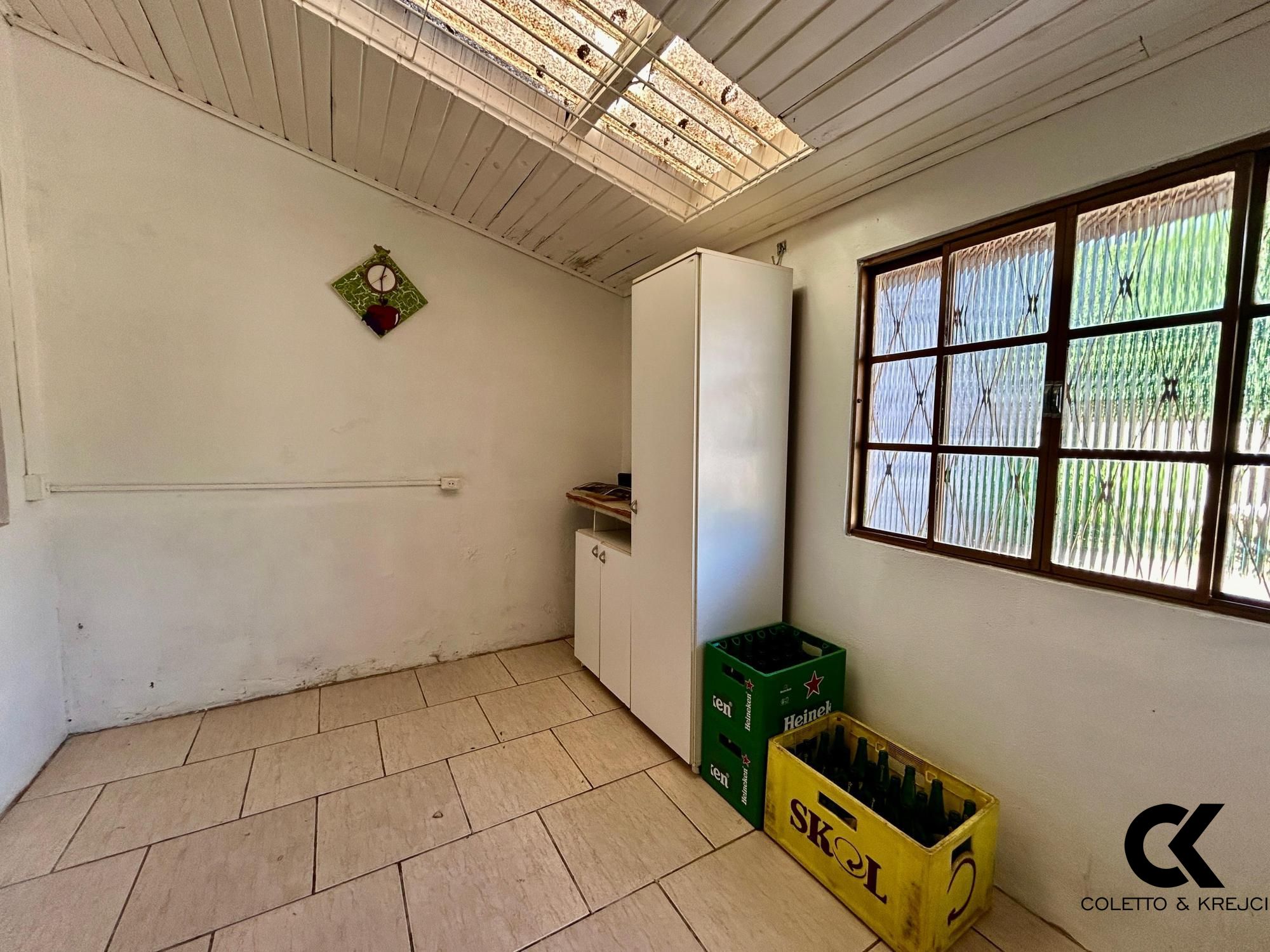 Casa à venda com 4 quartos, 100m² - Foto 8