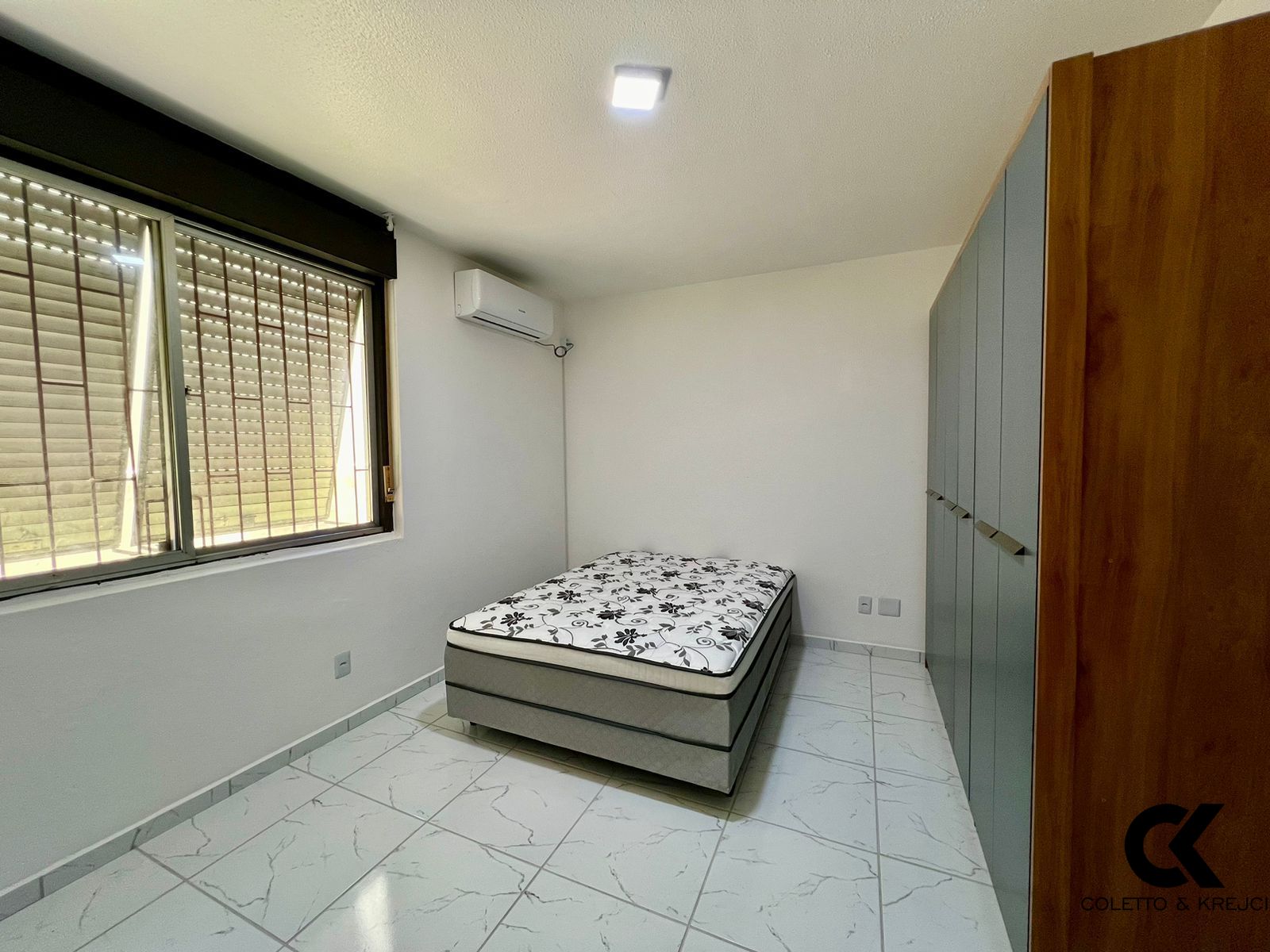 Apartamento à venda com 1 quarto, 55m² - Foto 7