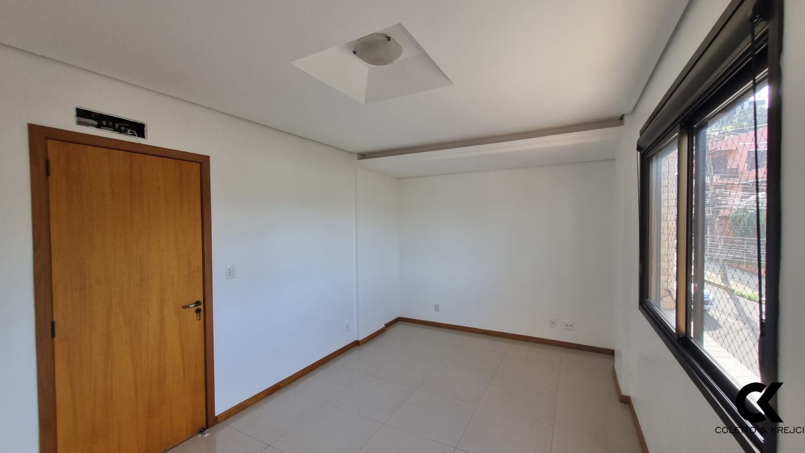 Apartamento à venda com 3 quartos, 131m² - Foto 12