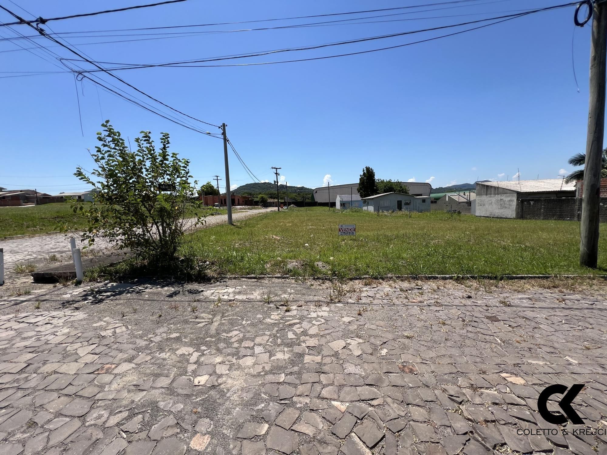 Terreno, 321 m² - Foto 2