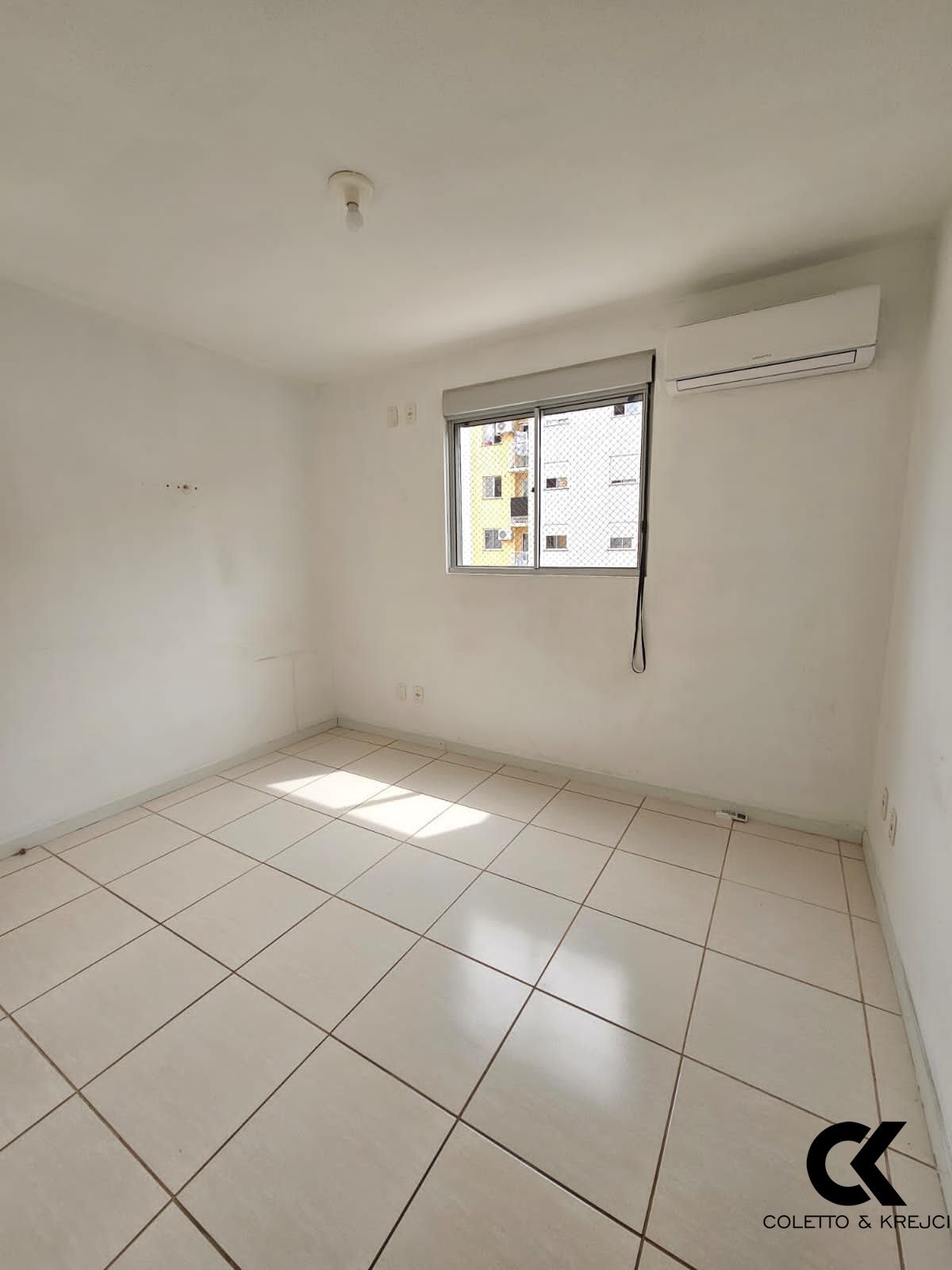 Apartamento à venda com 2 quartos, 49m² - Foto 9